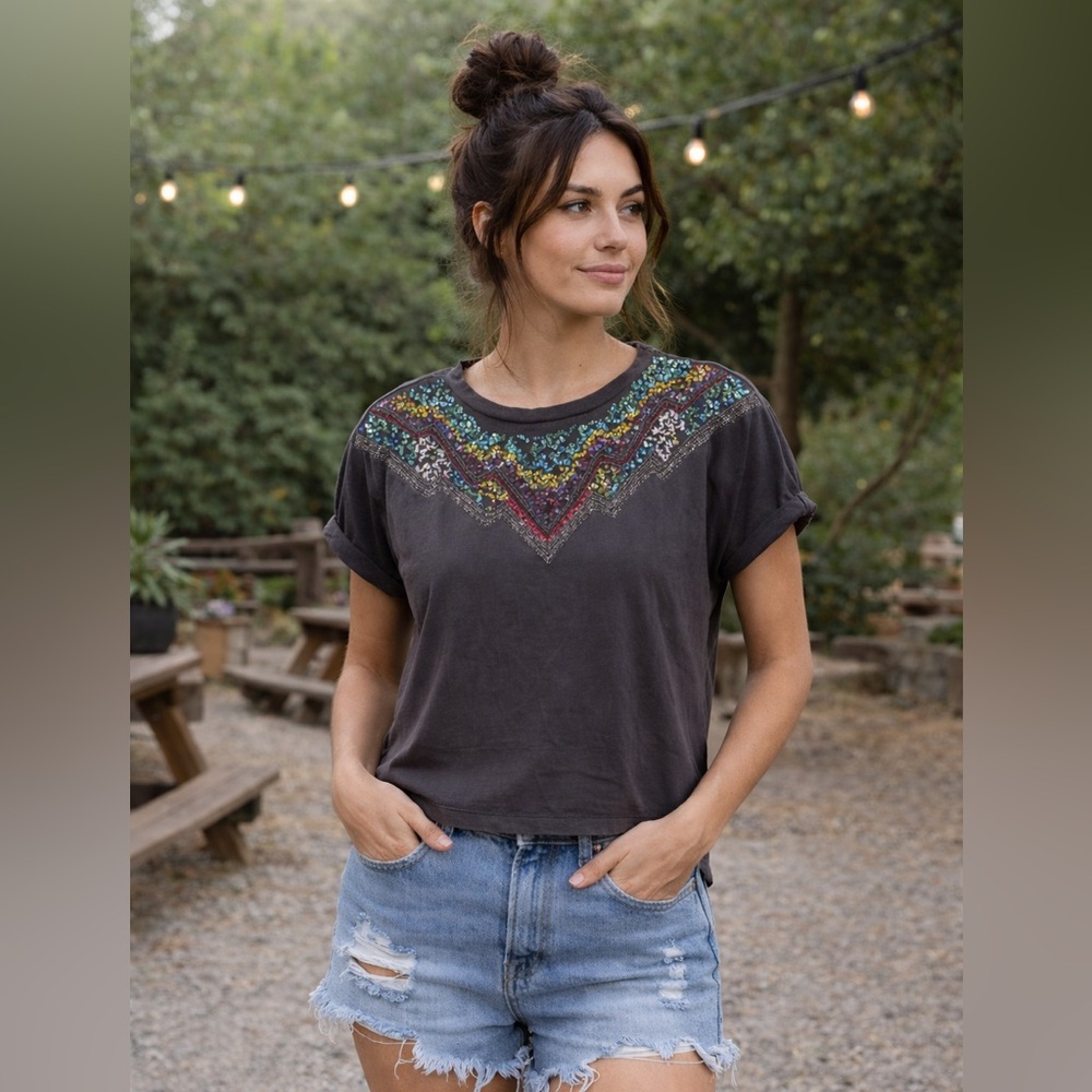 Zara Size Medium Charcoal Gray Colorful Sequin 80s Vibe T-Shirt Short Sleeve Top